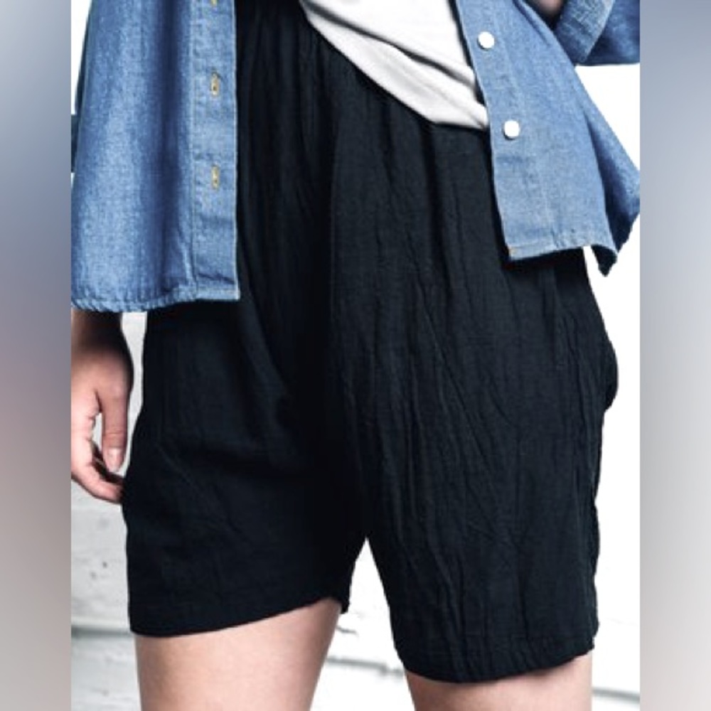 UZI NYC Drop Crotch Shorts - size MEDIUM, Black